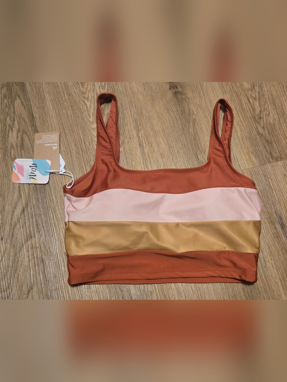 NANI NWT Size Lg Womens Gold Bluffs Core Crop Swim Wear Top